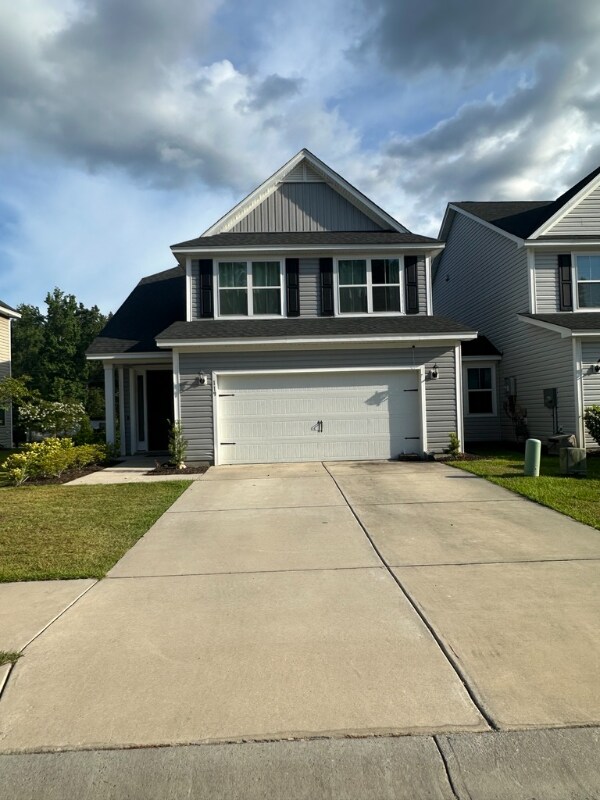 Building Photo - 119 McClellan Way