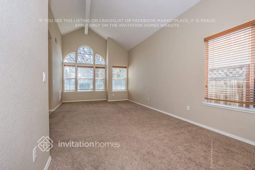 Building Photo - 8767 Hollowstone Way