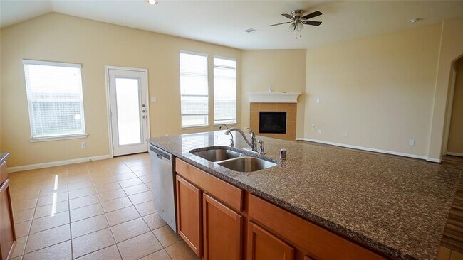 Building Photo - 26922 Mustang Retreat Ln