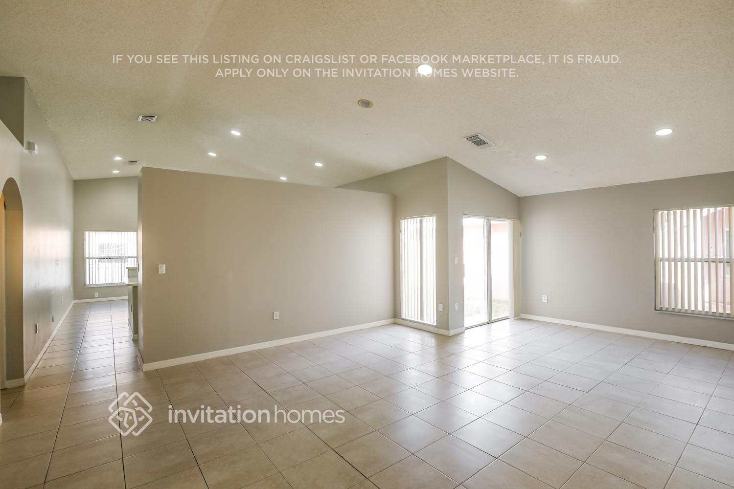 Building Photo - 5010 SW 151st Terrace