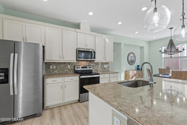 Building Photo - 569 Daiquiri Pl