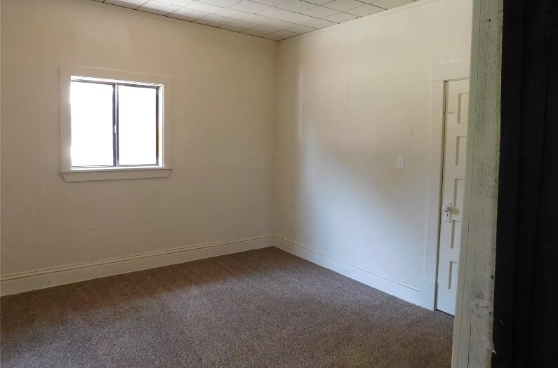 Building Photo - 3115 W 40th St