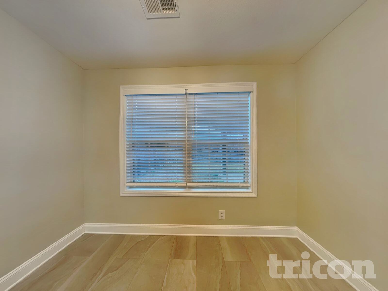 Building Photo - 1489 Coronado Dr