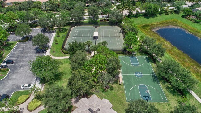 Building Photo - 8957 Sandy Crest Ln