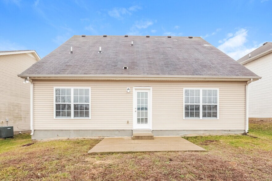 Building Photo - 1025 Lakewalk Dr