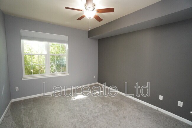 Building Photo - 12764 Ironstone Way