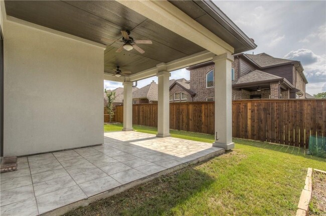 Building Photo - 6100 Mickelson Way