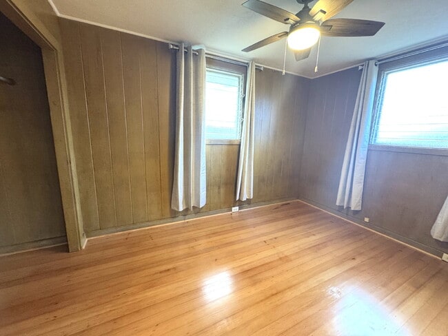 Building Photo - "Cozy 2-Bed Gem in Panaewa, Hilo - Perfectly Conveniently Located!"