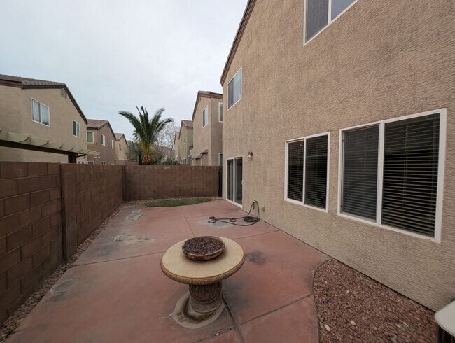 Building Photo - 9735 Clifford Walk Ave