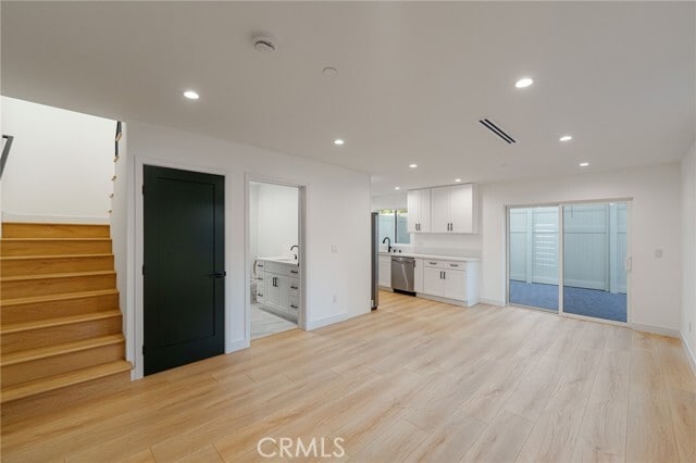 Building Photo - 14125 Emelita St