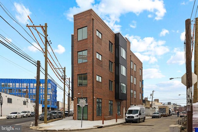 Building Photo - 1733 N 2nd St