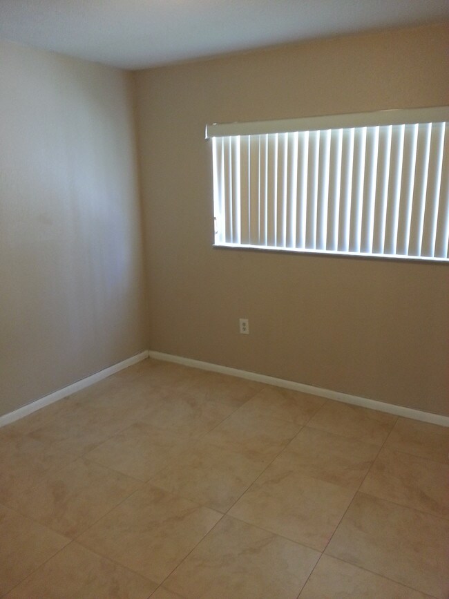 Building Photo - 14377 SW 97th Terrace