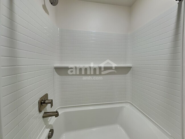 Building Photo - 7918 Verona Loop