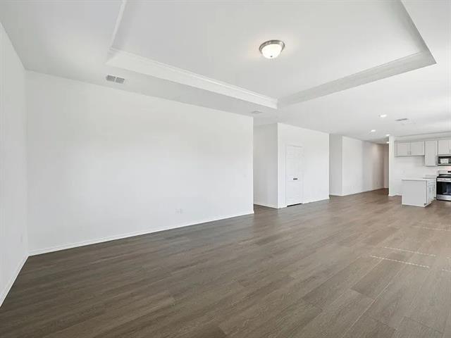 Building Photo - 2440 Limerick Dr