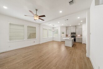 Building Photo - 12762 Grayson County Dr