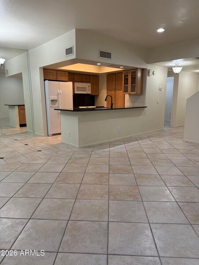 Building Photo - 9705 E Mountain View Rd