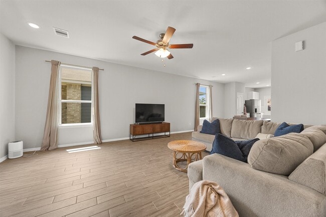 Building Photo - 25803 Hickory Pecan Trl