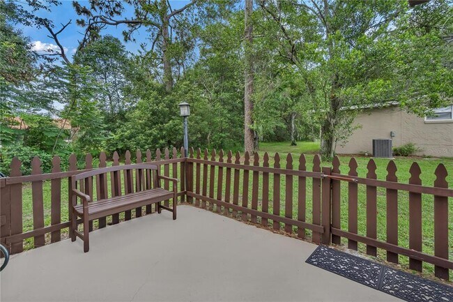 Building Photo - 10444 Kingbrook Ln