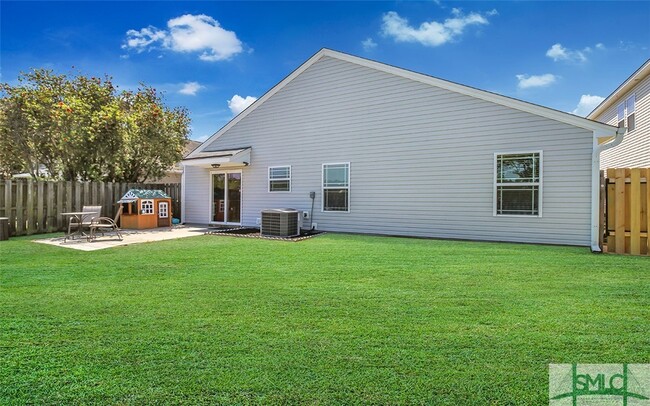 Building Photo - 116 Lake Pointe Dr