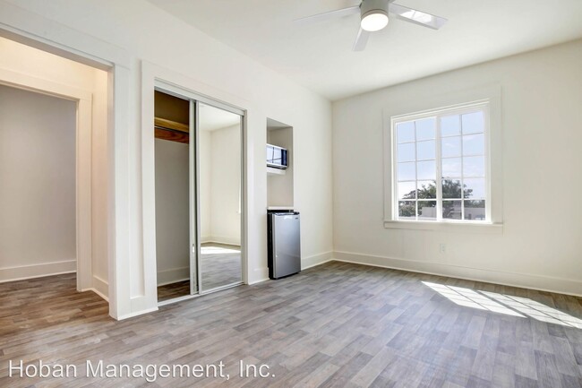 Building Photo - 148 W San Ysidro Blvd