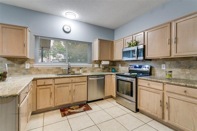 Building Photo - 307 Pointer Pl