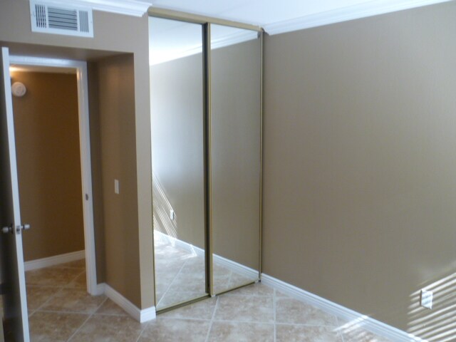 Building Photo - 18350 Hatteras St