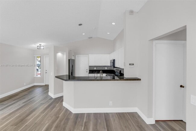 Building Photo - 1592 Salerno Cir