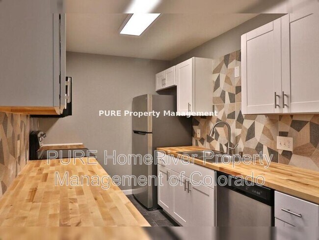 Building Photo - 16359 W 10th Ave