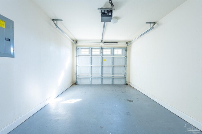 Building Photo - 505 Wingspan Way