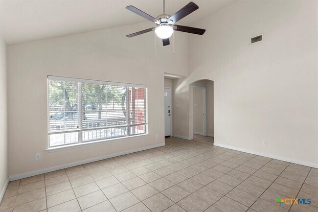 Building Photo - 119 Weatherby Dr