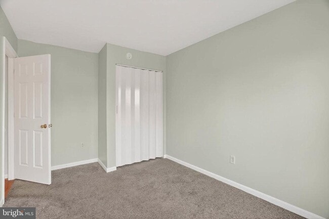 Building Photo - 7207 Solar Walk