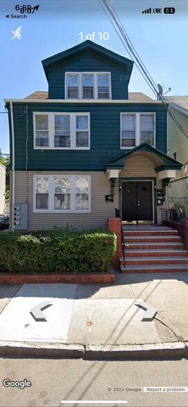 Building Photo - 54 Poe Ave
