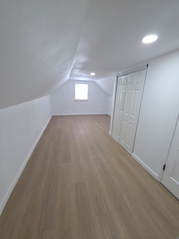 Building Photo - 509 N Rosedale Ave