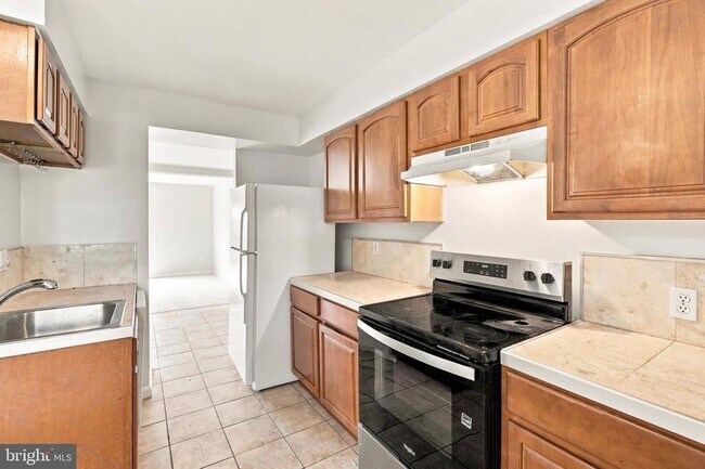 Building Photo - 7138 Talisman Ln