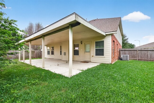Building Photo - 24603 Colonial Elm Dr