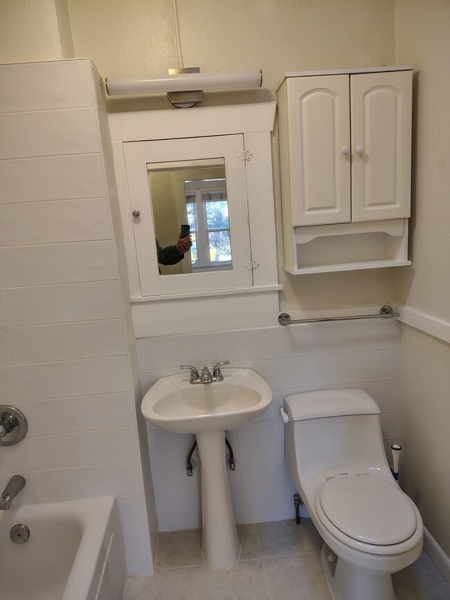 Building Photo - 3855 Julian St