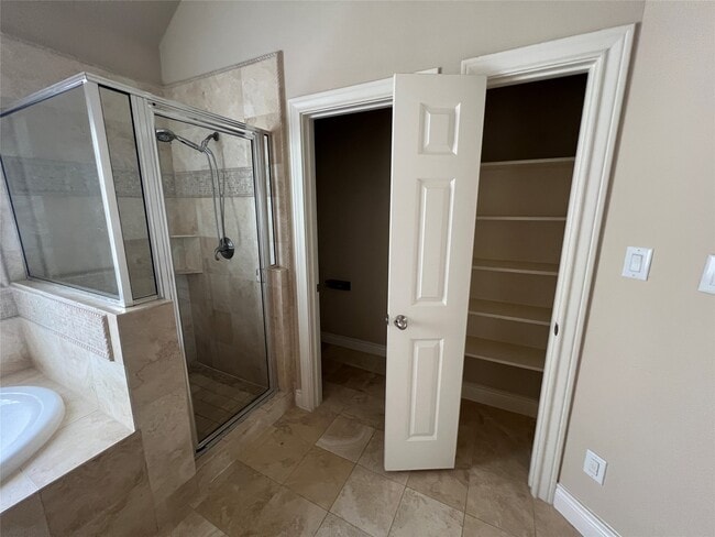 Building Photo - 5940 Kansas St