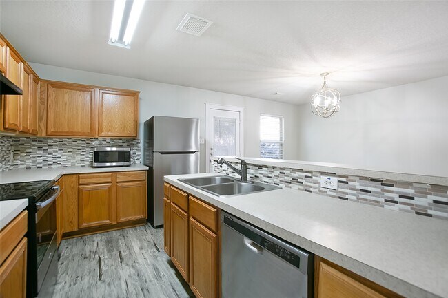 Building Photo - 9823 Cassowary Dr
