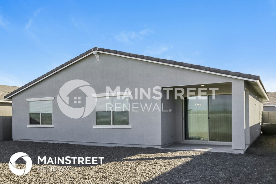 Building Photo - 8708 S 69th Dr