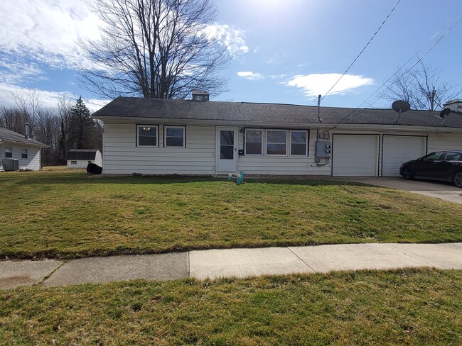 OPEN FOR A WALK THROUGH ON SUNDAY MARCH 5th from 2:00-3:30 p.m. and MONDAY MARCH 6TH from 5:00-6:30 - 640 Cedar St