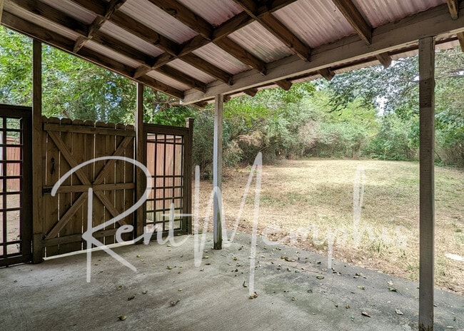 Building Photo - 5664 Hinton Pl