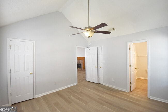 Building Photo - 402 Sherrels Ford