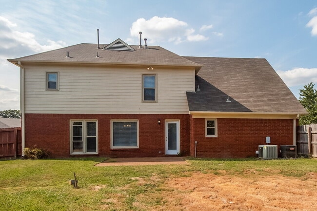 Building Photo - 2776 Fletcher Park Cir E