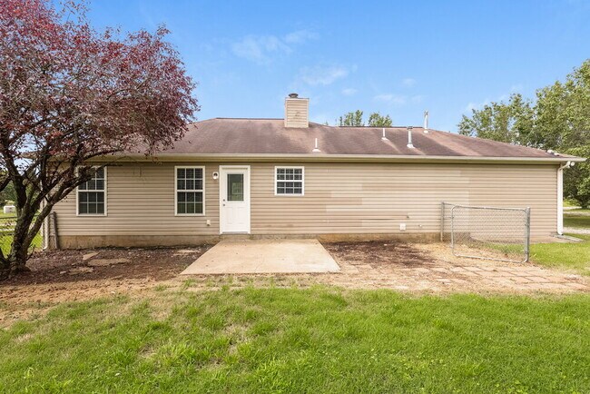 Building Photo - 1105 Brocton Ct