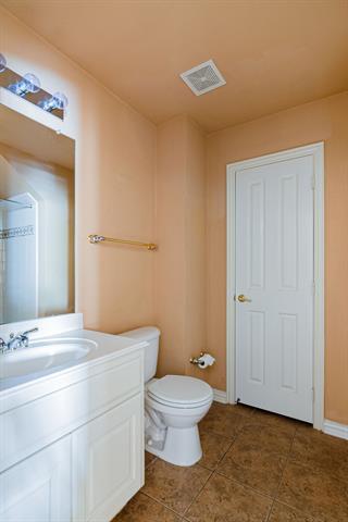 Building Photo - 116 Silkwood