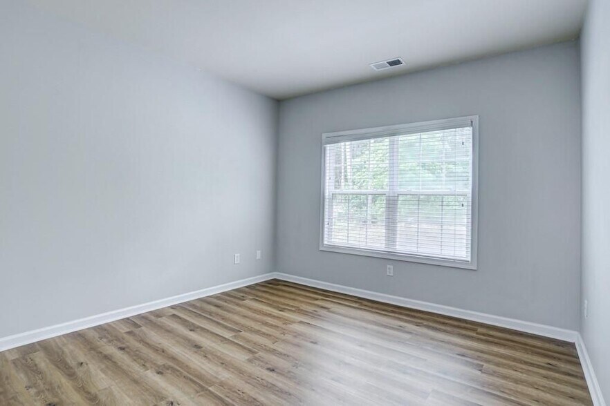 Building Photo - 2860 Maple Springs Ct