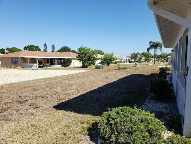 Building Photo - 1212 Fordham Dr