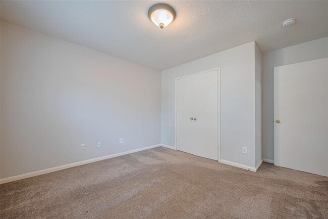 Building Photo - 3834 Pebble Garden Ln