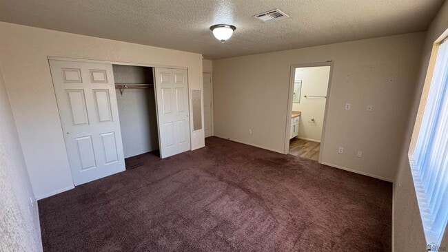 Building Photo - 8573 E 25th St