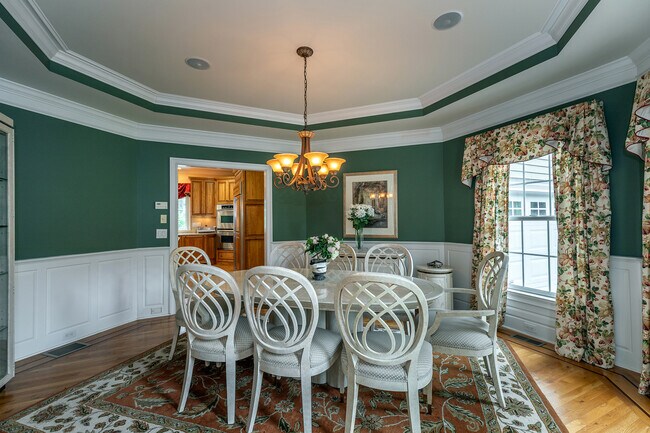 Building Photo - 15 Logging Trail Ln